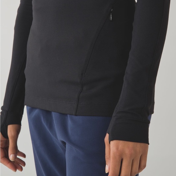 Lululemon &go On The Go Long Sleeve 
in Black. 
Size 4. 
Pristine Condition. - Picture 5 of 7